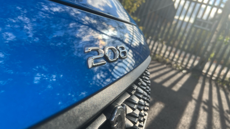 Peugeot 208 1.2 PureTech 100 Allure Premium + 5dr Petrol Hatchback